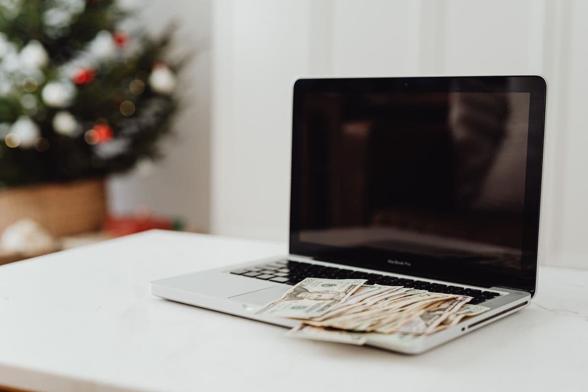 Earning money online at a laptop